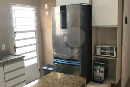 Casa à venda com 3 quartos, sendo 1 suíte,  em Vila Suissa, Mogi das Cruzes, SP