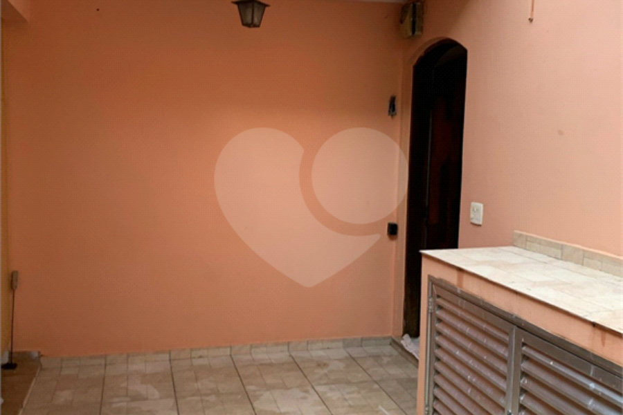 Sobrado à venda com 3 quartos, sendo 1 suíte, em Tremembé, São Paulo, SP