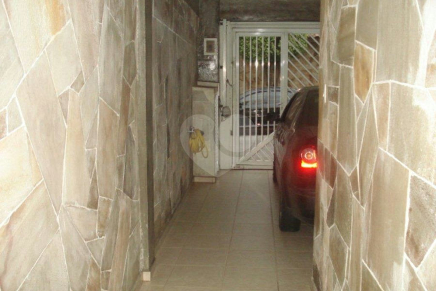 Sobrado à venda com 3 quartos, sendo 1 suíte, em Vila Aurora (zona Norte), São Paulo, SP