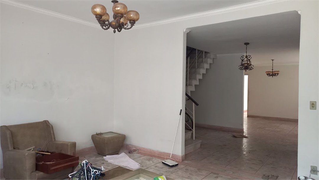 Casa com 3 dormitórios, 249 m² - venda por R$ 3.200.000,00 ou aluguel por R$ 21.351,00 - Encruzilhada - Santos/SP