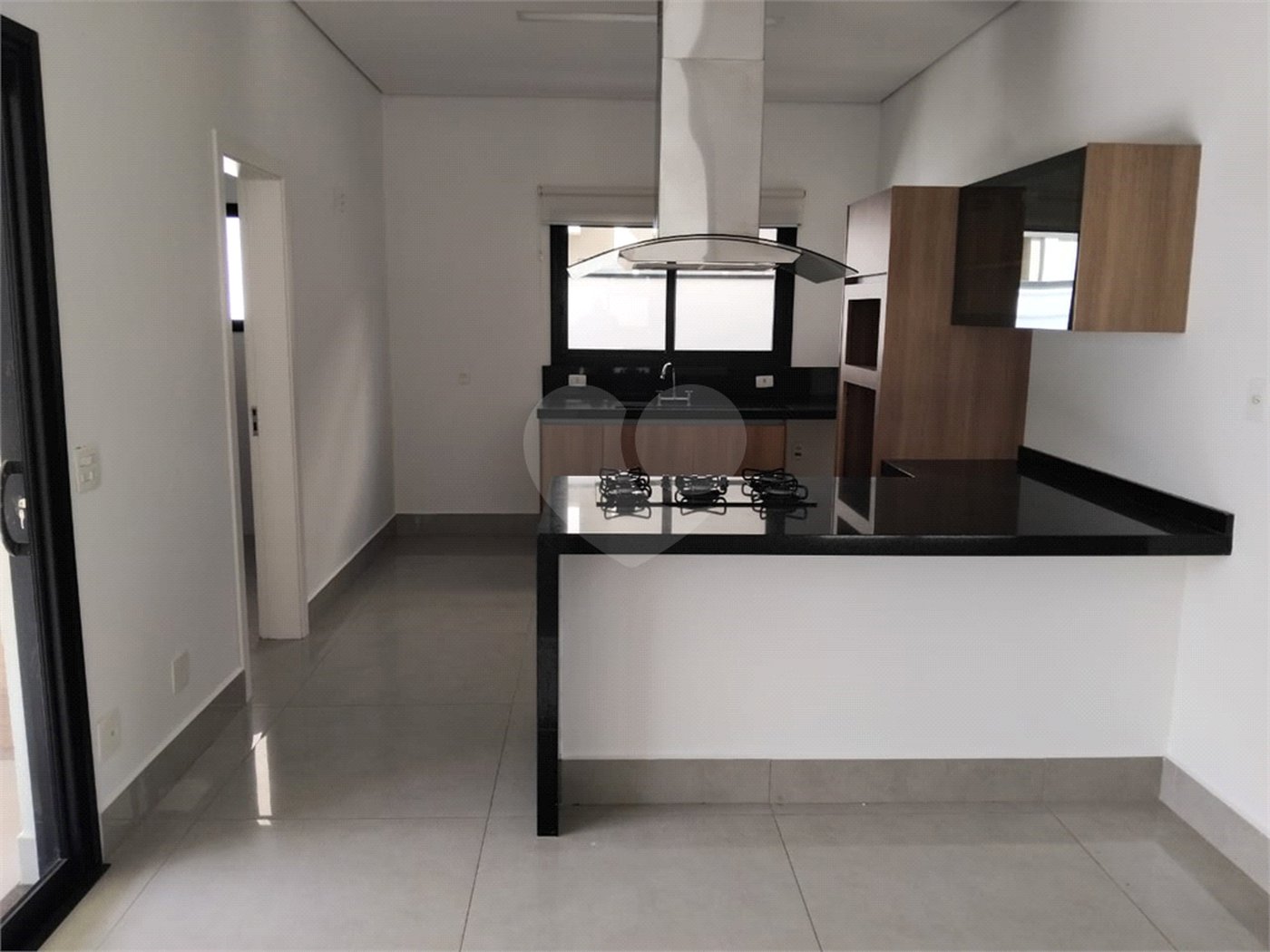 Casa à venda com 3 suítes no condomínio Condomino Parque dos Alecrins, Campinas - SP
