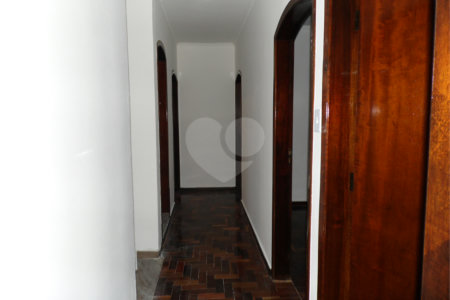 Casa à venda com 5 quartos, sendo 3 suítes, em Vila São Francisco, São Paulo, SP