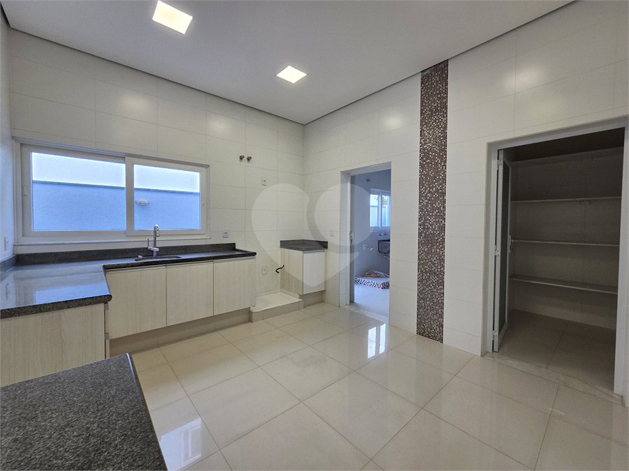 Casa para alugar com 3 suítes no condomínio Alphaville Nova Esplanada 1, Votorantim - SP