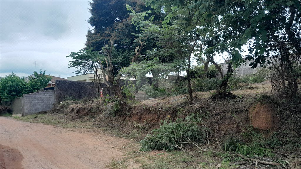 Terreno à venda em San Fernando Valley, Atibaia, SP