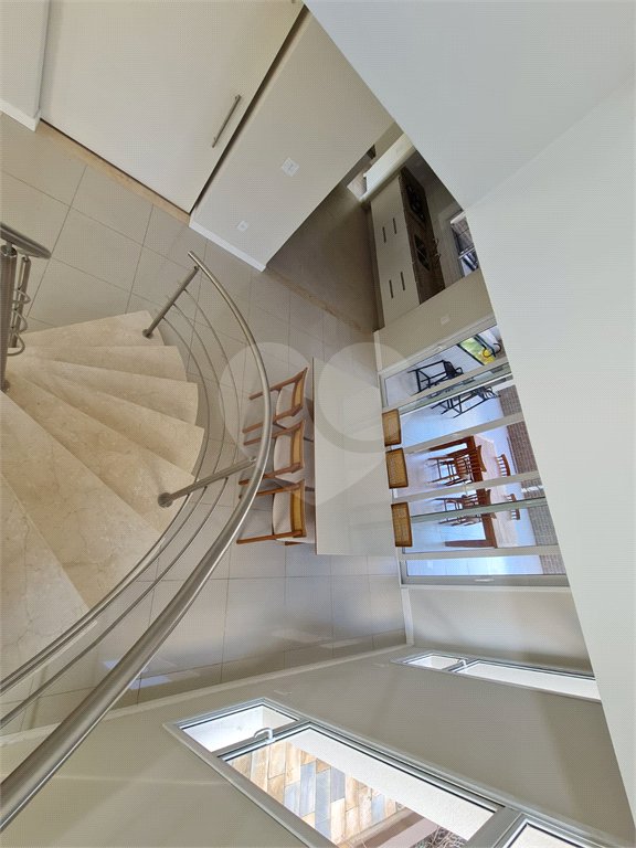 Casa à venda com 3 suítes no condomínio Geneve, Campinas - SP