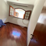 Casa à venda com 6 quartos, sendo 1 suíte, no condomínio Granja Olga I, Sorocaba - SP