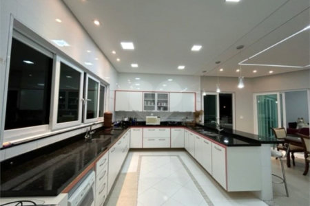 Casa à venda com 4 suítes no condomínio Aruã Eco Park, Mogi das Cruzes - SP