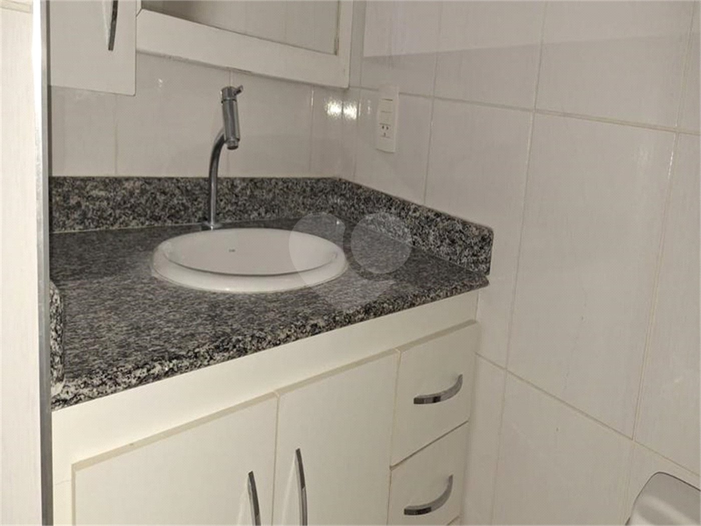 Apartamento à venda com 3 quartos, sendo 1 suíte, em Indianópolis, São Paulo, SP