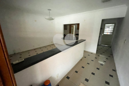 Casa à venda com 2 quartos, sendo 1 suíte, no condomínio Residencial Dona Lilla, Itu - SP