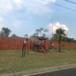 Casa à venda com 3 quartos, sendo 1 suíte, no condomínio Village Moutonnée, Salto - SP