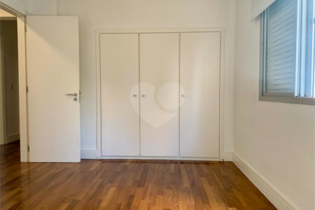 Apartamento à venda com 3 quartos, sendo 1 suíte, em Perdizes, São Paulo, SP