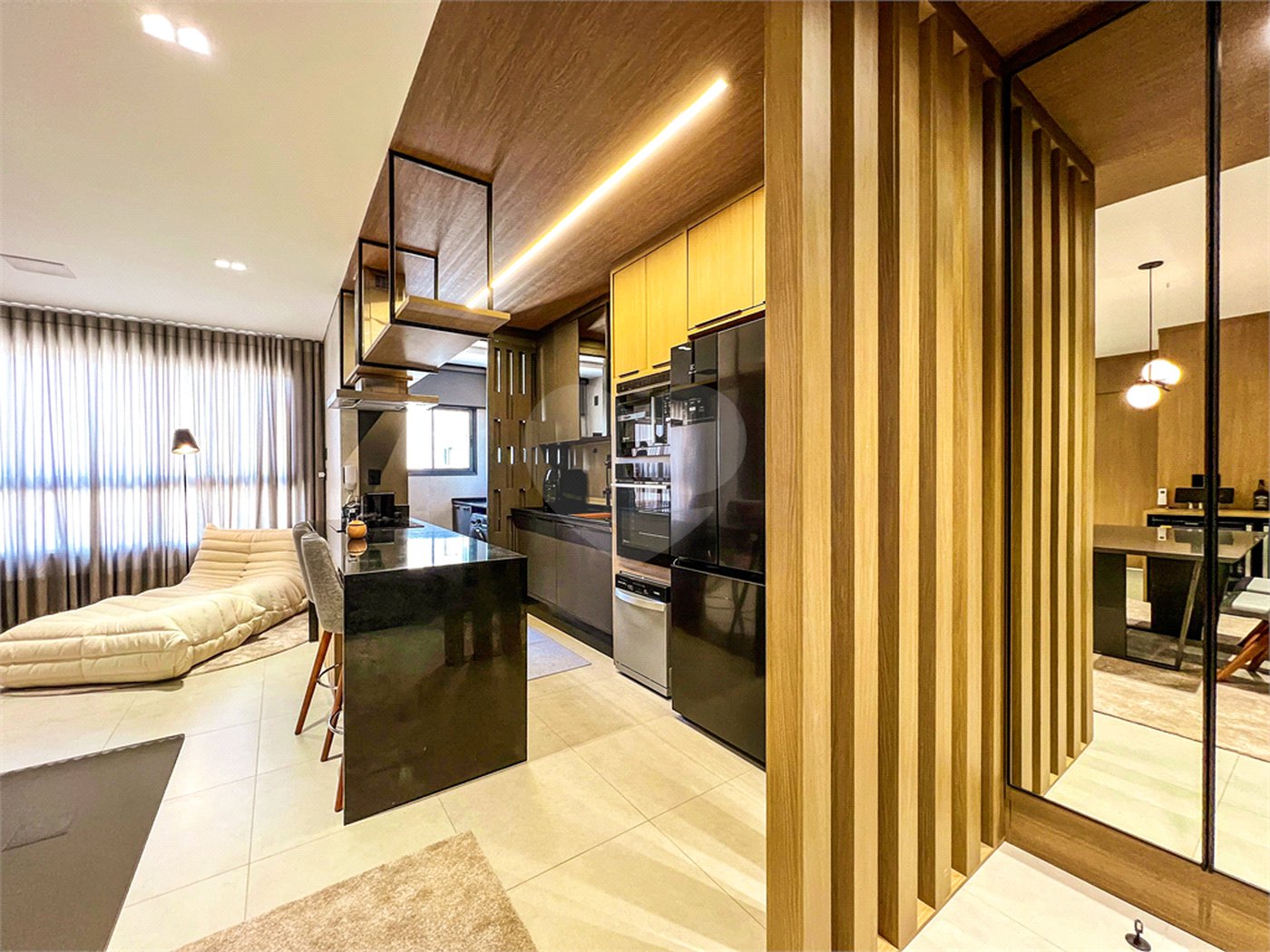 Apartamento à venda com 2 quartos, sendo 1 suíte,  em Despraiado, Cuiabá, MT