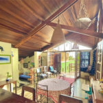 Casa com 3 dormitórios à venda, 122 m² por R$ 1.100.000,00 - Toninhas - Ubatuba/SP
