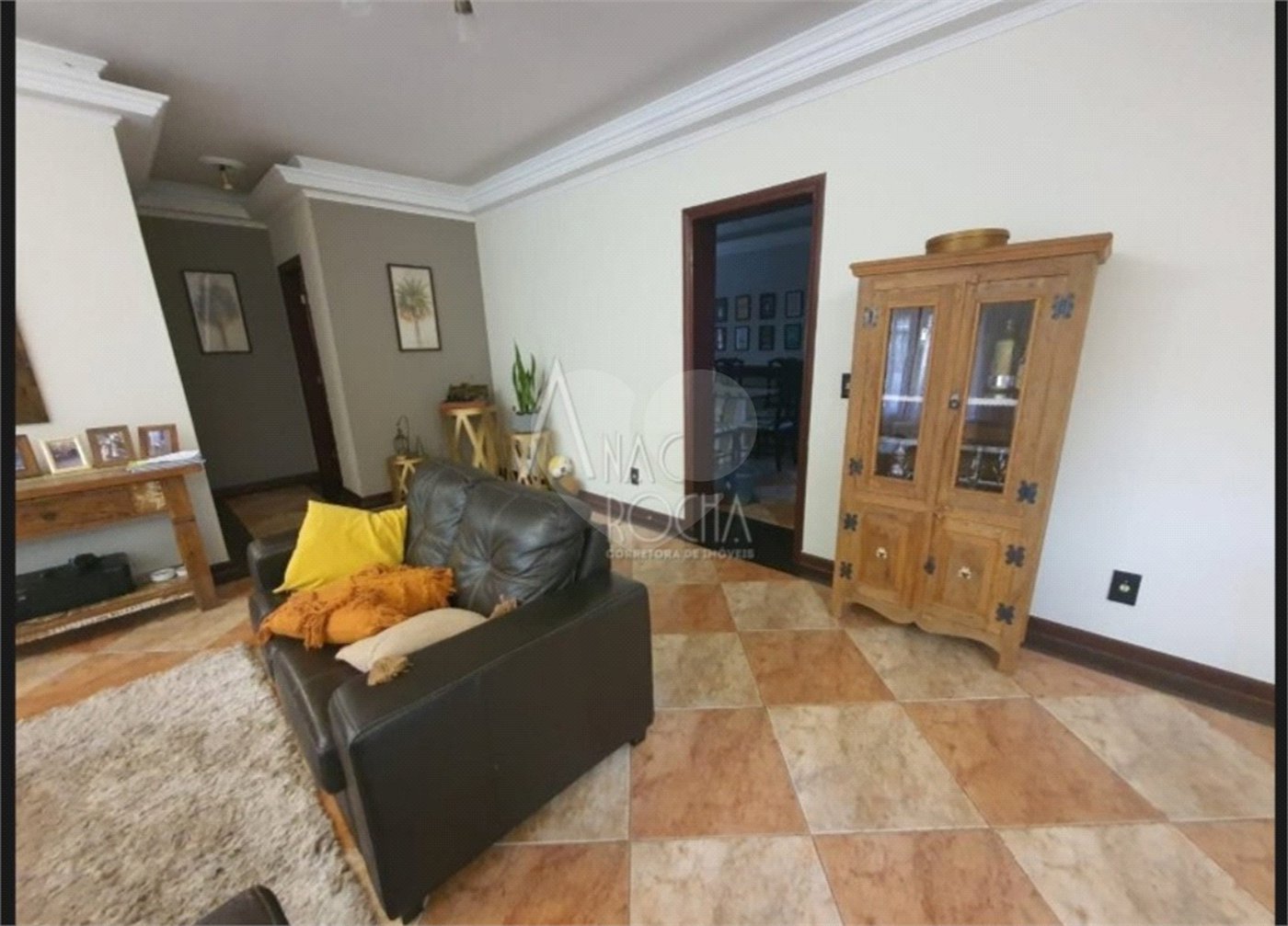 Sobrado à venda com 3 suítes em Condomínio Residencial Santa Helena, Bragança Paulista, SP