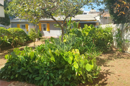 Casa Térrea à venda com 4 quartos em Cidade Monções, São Paulo, SP