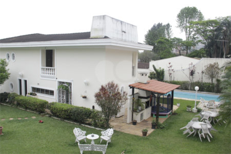 Casa à venda ou para alugar com 5 suítes em Jardim Leonor, São Paulo, SP