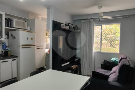 Casa à venda com 2 quartos no condomínio Grand Parc, Itu - SP