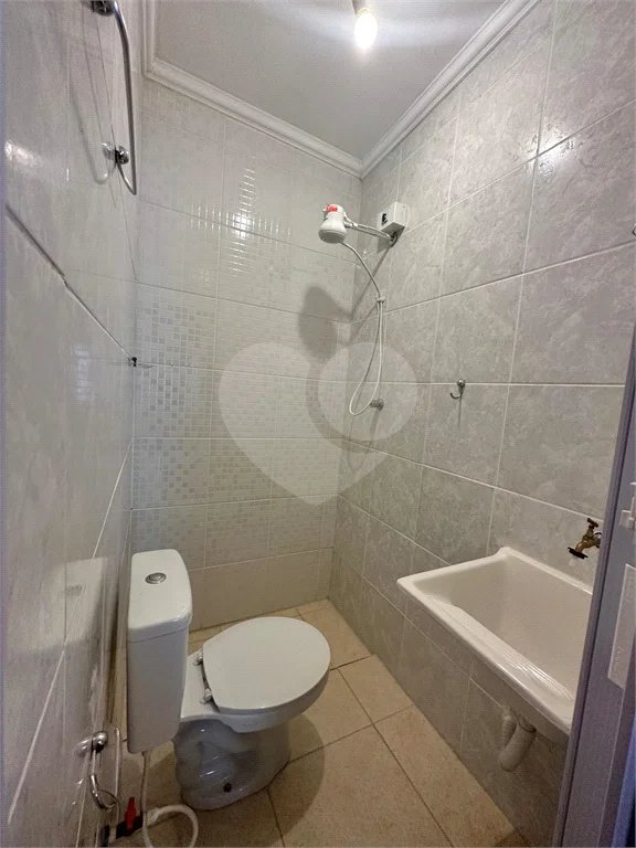 Oportunidade Exclusiva de Investimento – Conjunto de 5 Casas em Vila Fechada no Cambuci