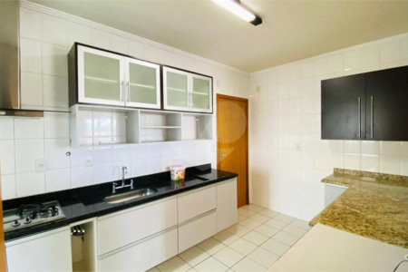 Apartamento à venda com 3 quartos, sendo 2 suítes, em Jardim Esplanada, São José dos Campos, SP