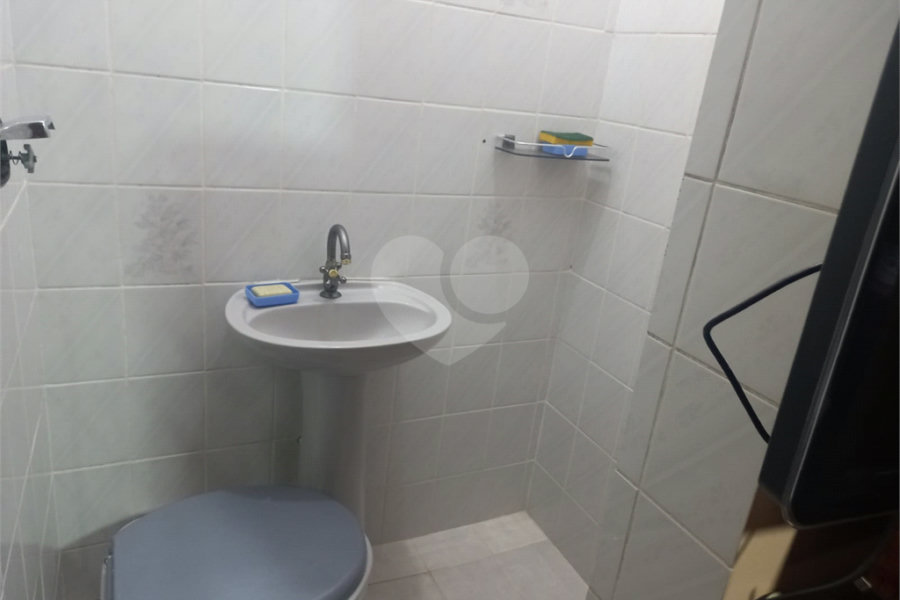 Sobrado à venda com 4 quartos, sendo 2 suítes, em Vila Nova Cachoeirinha, São Paulo, SP