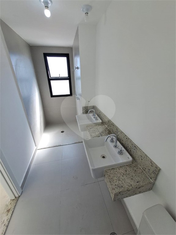 Apartamento à venda com 3 suítes, em Alphagran Alphaville, Barueri, SP