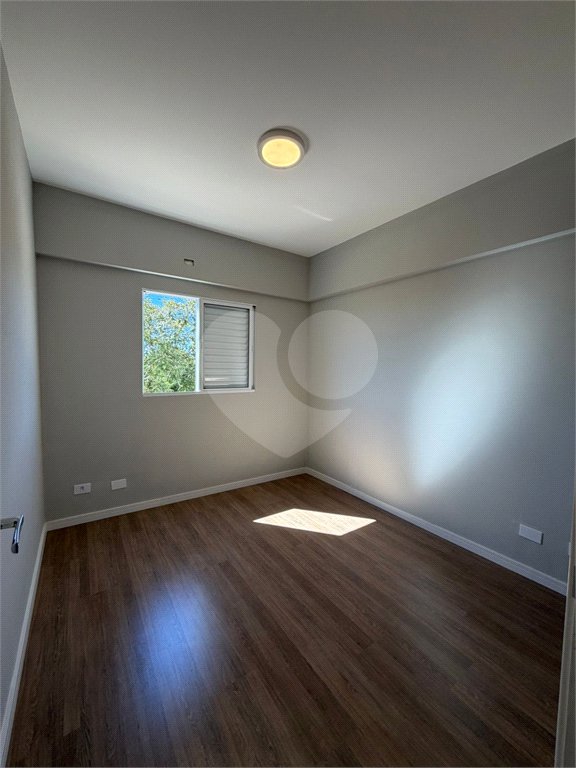 Apartamento à venda ou para alugar com 2 quartos, sendo 1 suíte, em Itapeva, Votorantim, SP