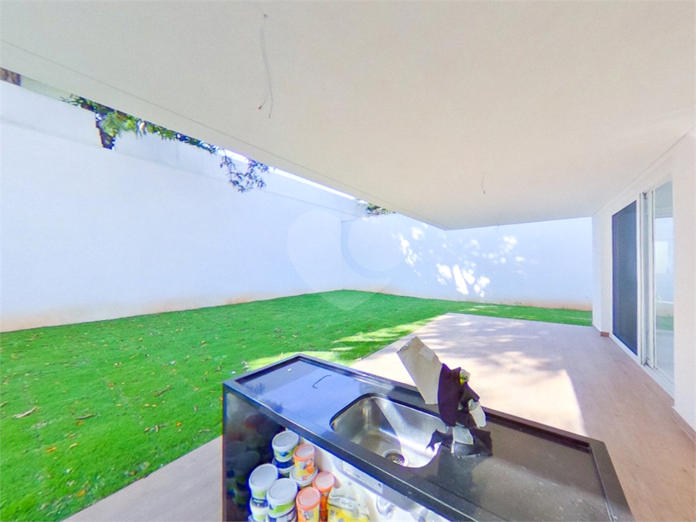 Casa à venda com 4 quartos, sendo 3 suítes,  em Jardim Marajoara, São Paulo, SP