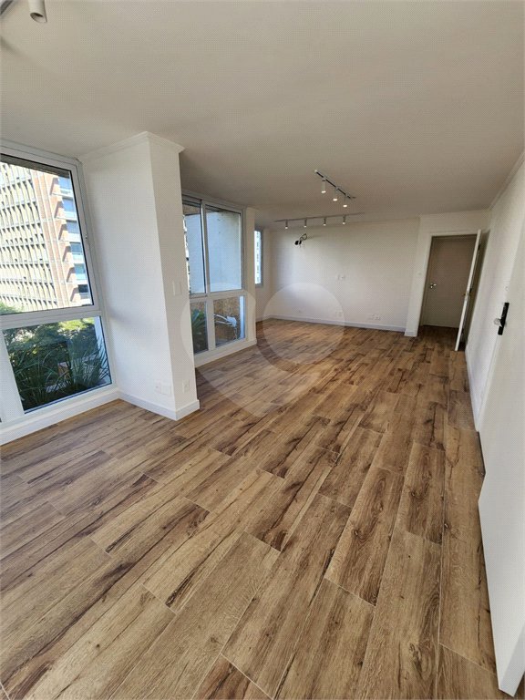 Apartamento à venda com 3 suítes em Jardim Paulista, São Paulo, SP