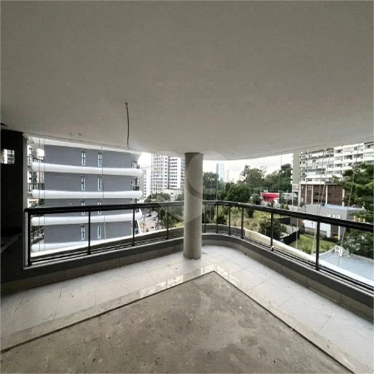 Apartamento à venda com 3 quartos, sendo 2 suítes, em Butantã, São Paulo, SP