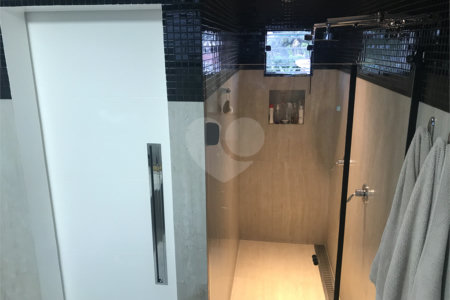 Sobrado à venda com 3 quartos, sendo 1 suíte, em Jardim Petrópolis, São Paulo, SP