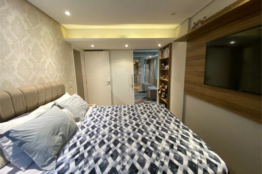 Apartamento à venda com 2 quartos, sendo 1 suíte, em Vila Paulicéia, São Paulo, SP