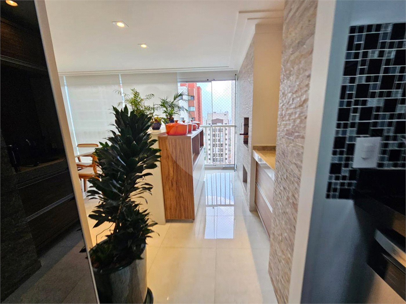 Apartamento à venda com 3 quartos, sendo 1 suíte, em Vila Regente Feijó, São Paulo, SP