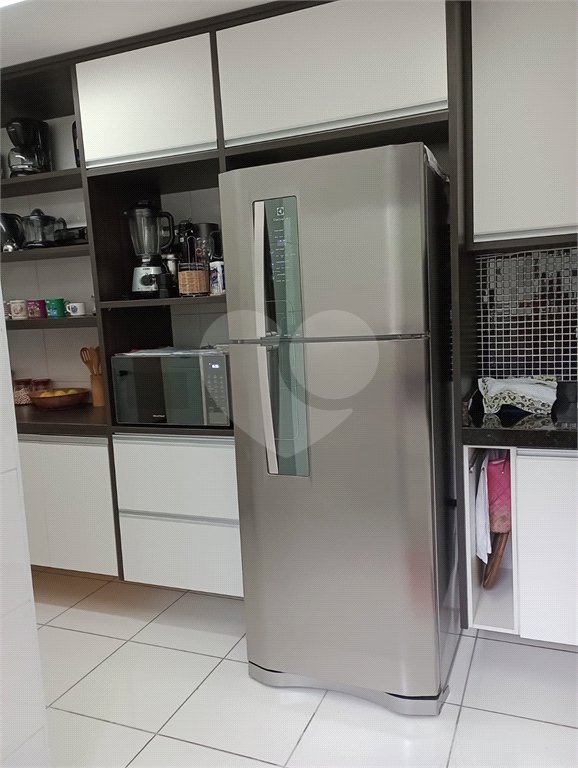 Casa à venda com 3 quartos, sendo 2 suítes, no condomínio Palmas do Tremembé, São Paulo - SP