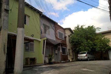 Casa à venda com 2 quartos em Cambuci, São Paulo, SP