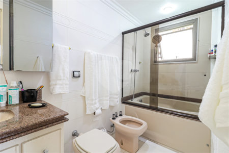 Apartamento à venda com 4 quartos, sendo 2 suítes, em Vila Morumbi, São Paulo, SP