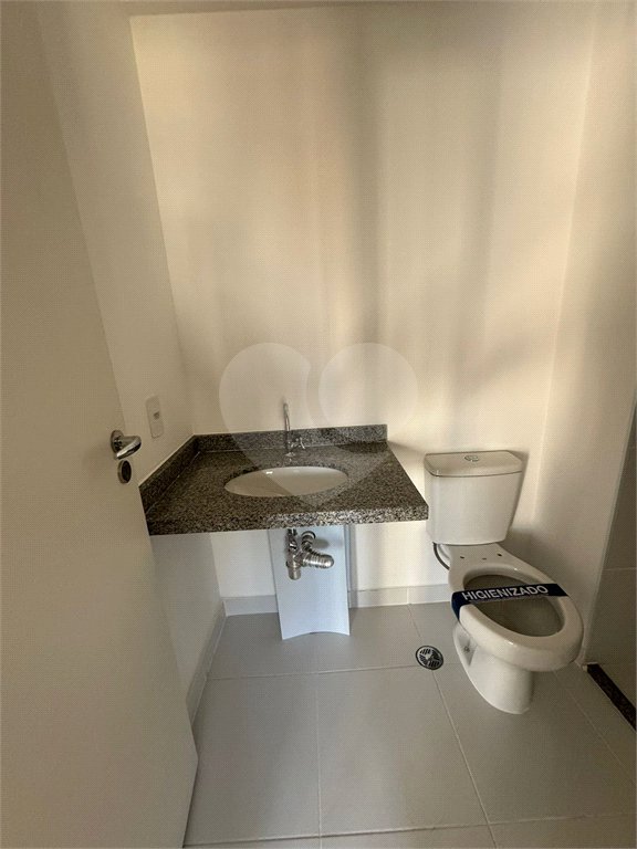 Flat à venda com 2 quartos em Vila Firmiano Pinto, São Paulo, SP