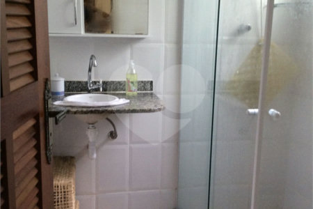 Casa à venda com 4 quartos, sendo 1 suíte, em Ogiva, Cabo Frio, RJ