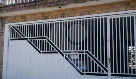 Sobrado à venda com 3 quartos, sendo 1 suíte,  em Tremembé, São Paulo, SP