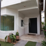 Casa à venda com 3 quartos, sendo 1 suíte, no condomínio Paraíso Classe A, Rio de Janeiro - RJ