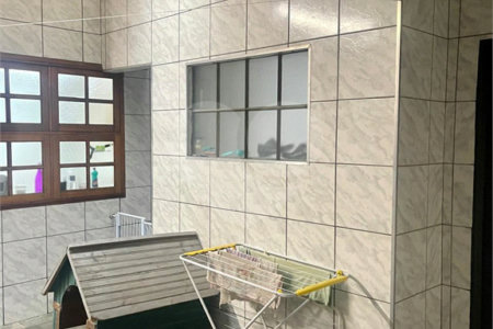 Casa à venda com 3 quartos, sendo 1 suíte,  no condomínio Vila Nova de Mafra, São Paulo - SP