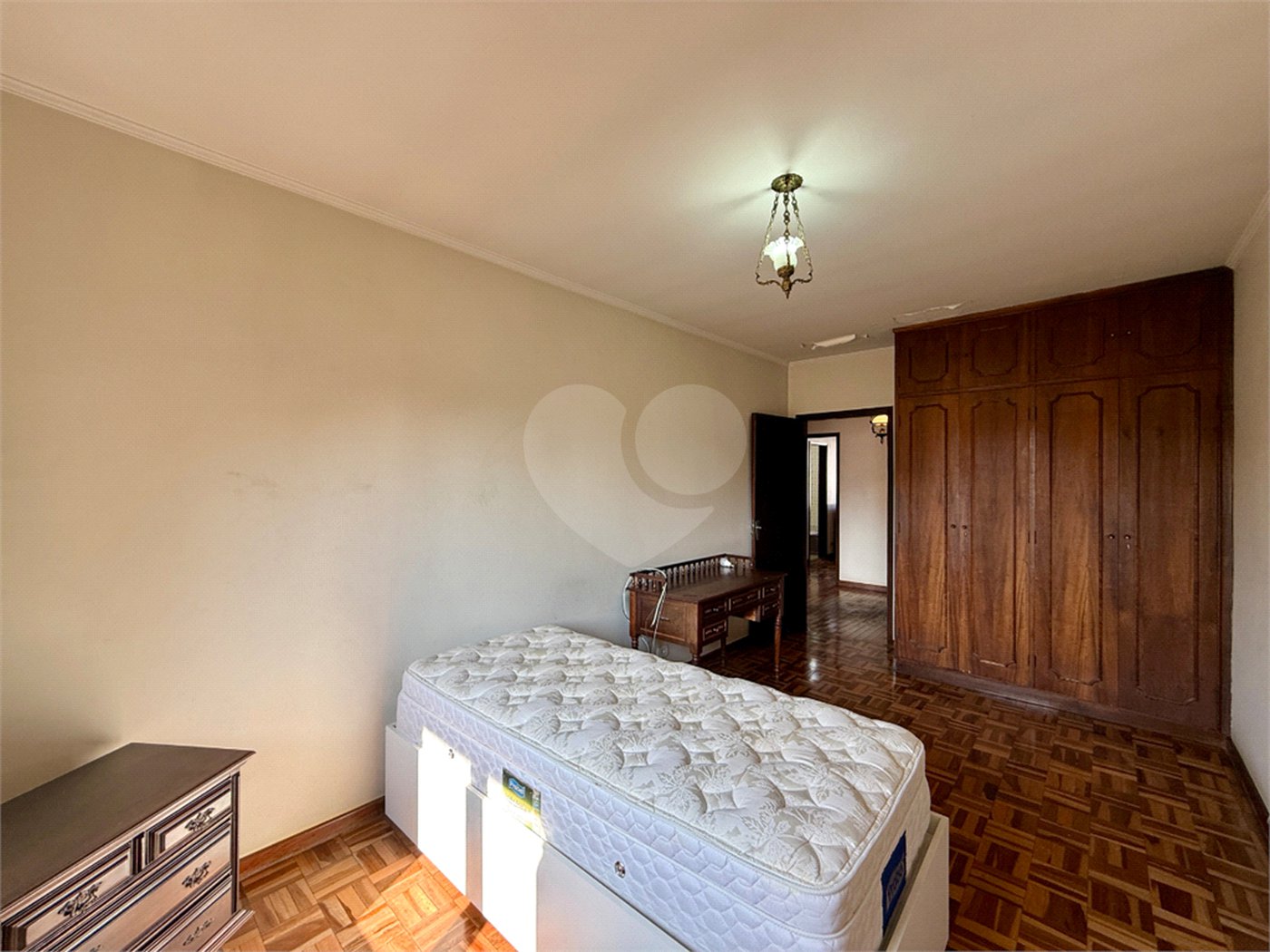 Casa à venda com 3 quartos, sendo 1 suíte,  em Vila Cruzeiro, São Paulo, SP