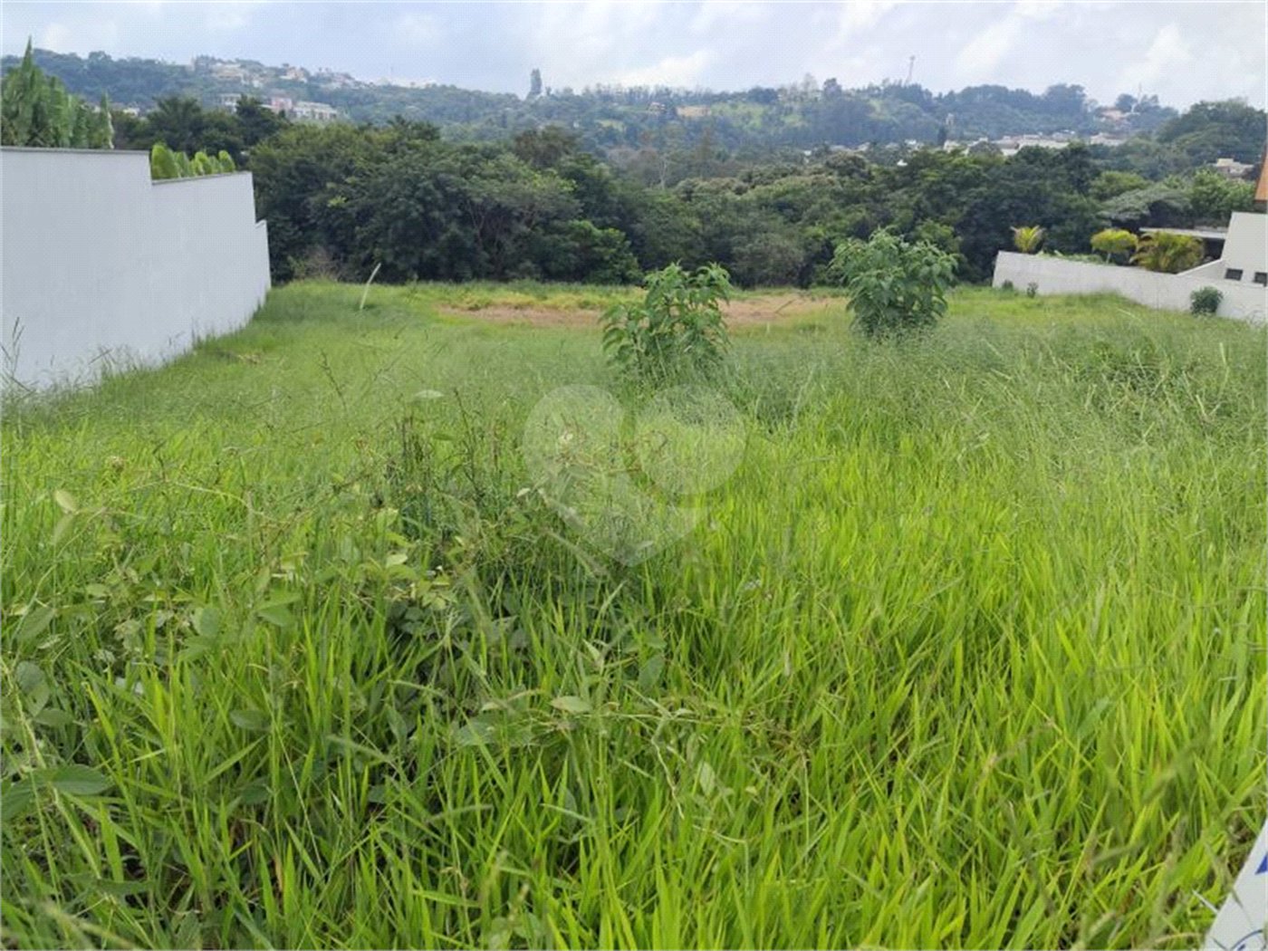 Terreno à venda no condomínio Recanto das Palmas, Vinhedo - SP