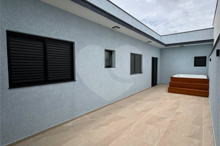 Casa à venda com 3 quartos, sendo 1 suíte, no condomínio Residencial Villagio Wanel, Sorocaba - SP