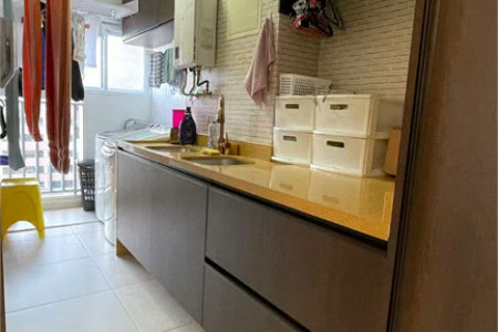 Apartamento à venda com 4 quartos, sendo 2 suítes,  em Pinheiros, São Paulo, SP