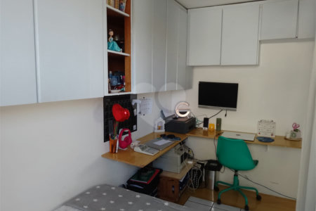 Apartamento à venda com 2 quartos em Jardim Pinheiros, São Paulo, SP