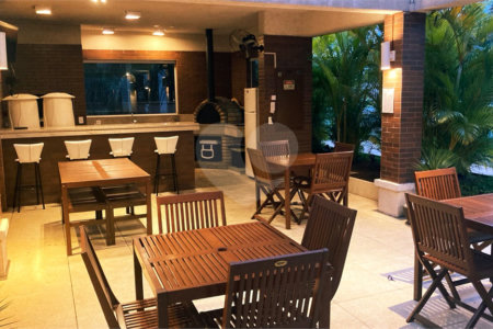 Apartamento à venda com 2 quartos em Vila Anastácio, São Paulo, SP