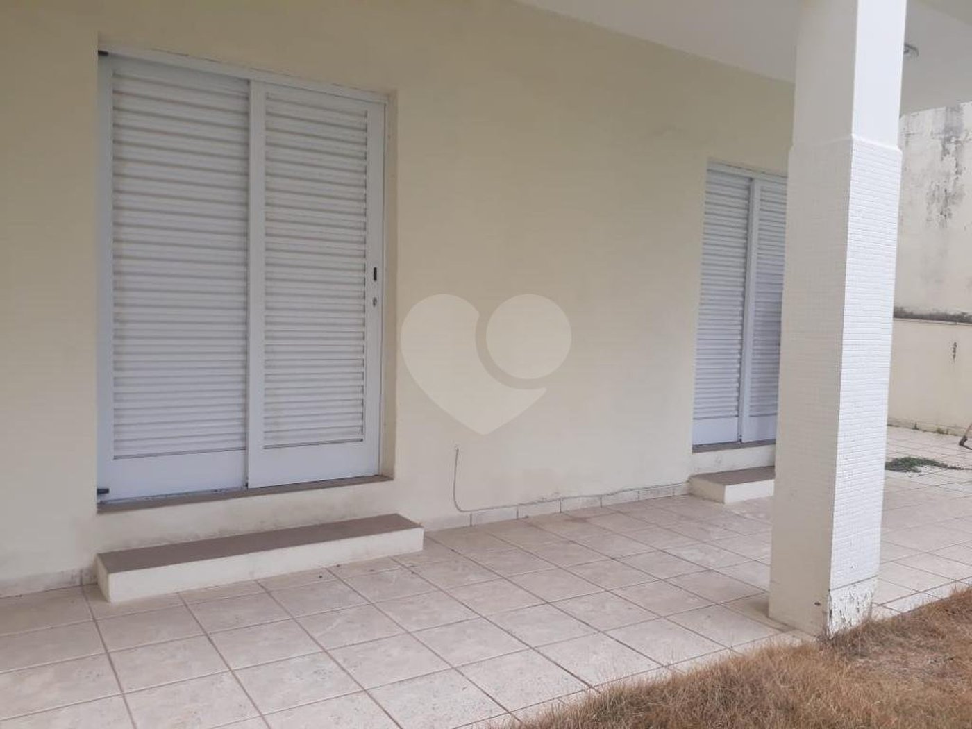 Casa à venda com 4 quartos, sendo 2 suítes, em Santana, São Paulo, SP