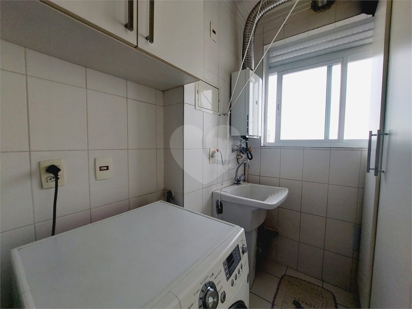Apartamento à venda com 2 quartos, sendo 1 suíte, em Vila Anastácio, São Paulo, SP