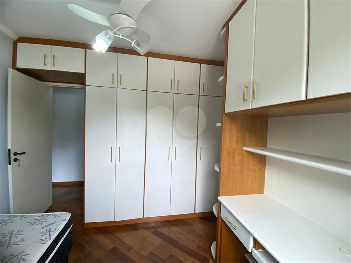 Apartamento à venda com 2 quartos, sendo 1 suíte, em Parque São Domingos, São Paulo, SP