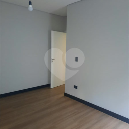 Casa à venda com 3 suítes no condomínio Alphaville 4, Votorantim - SP
